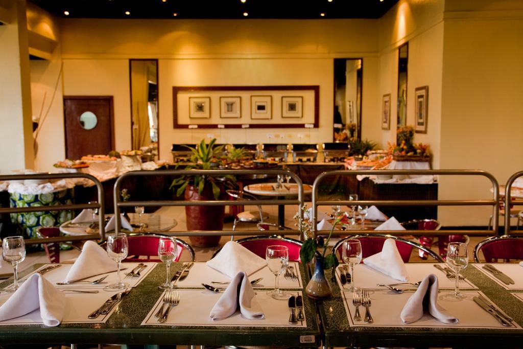 קיגאלי Marasa Umubano Hotel מסעדה תמונה
